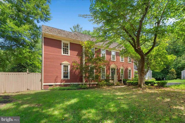 2085 COBBLESTONE LN, Reston, VA 20191