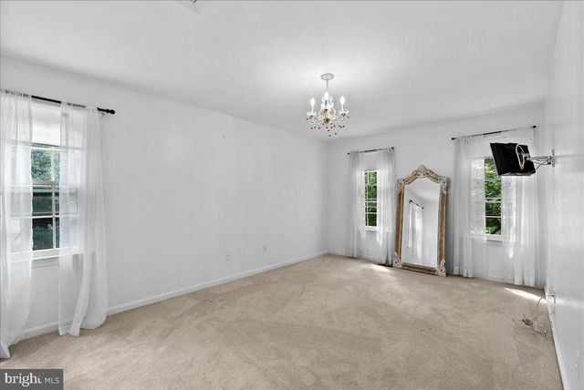 2085 COBBLESTONE LN, Reston, VA 20191