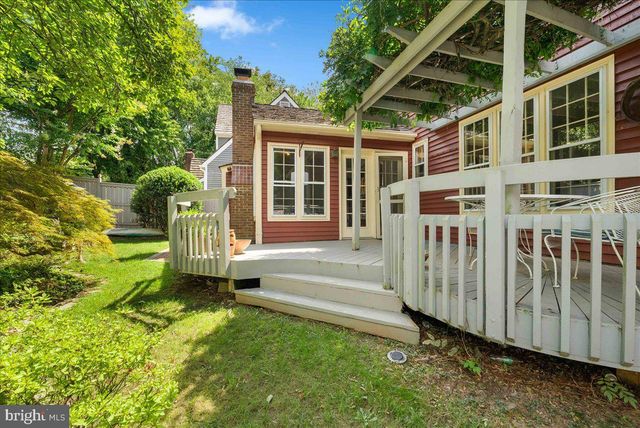 2085 COBBLESTONE LN, Reston, VA 20191