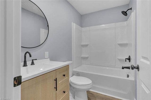 811 Sherwood Avenue, Asheboro, NC 27205