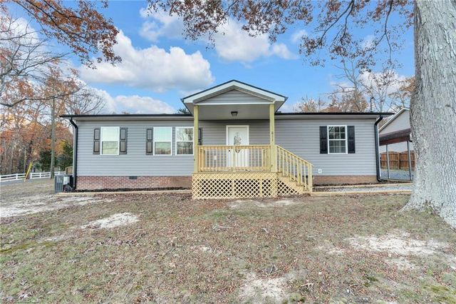 811 Sherwood Avenue, Asheboro, NC 27205