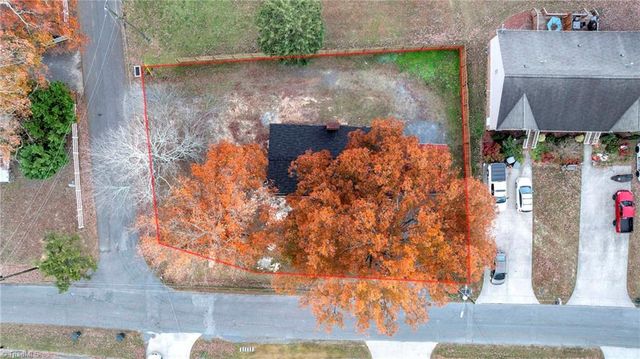 811 Sherwood Avenue, Asheboro, NC 27205