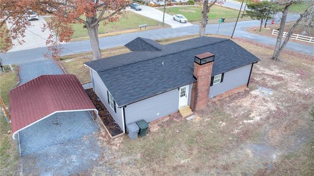 811 Sherwood Avenue, Asheboro, NC 27205