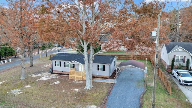 811 Sherwood Avenue, Asheboro, NC 27205