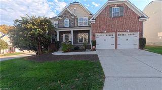 1600 Lakefield Drive, Clemmons, NC 27012