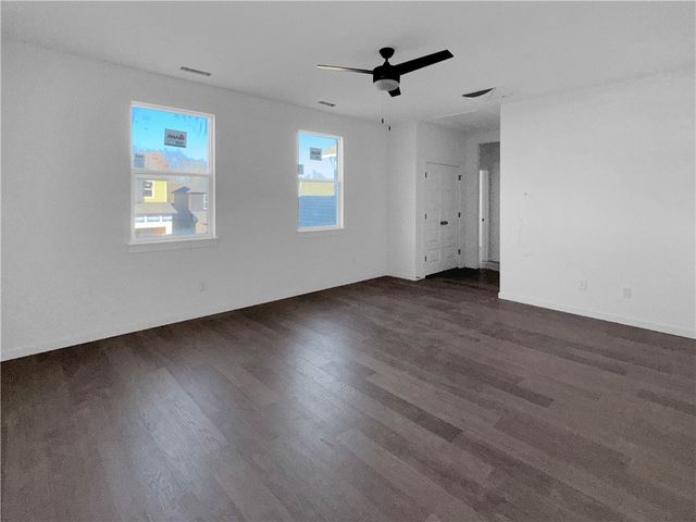 1822 E Fiji Street, Fayetteville, AR 72701