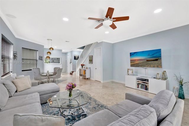 853 SW 11th Court, Fort Lauderdale, FL 33315