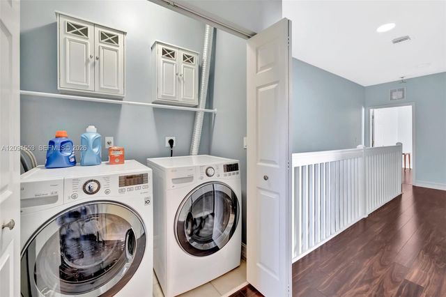 853 SW 11th Court, Fort Lauderdale, FL 33315
