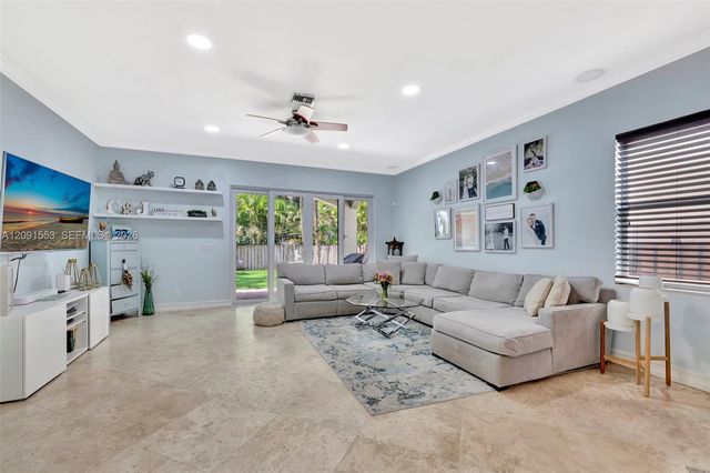 853 SW 11th Court, Fort Lauderdale, FL 33315