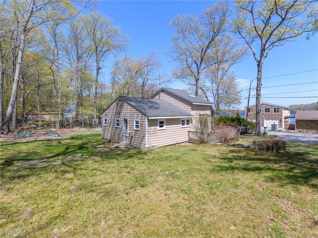 281 Richardson Road, Coventry, RI 02816