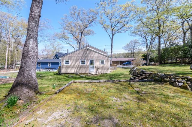 281 Richardson Road, Coventry, RI 02816