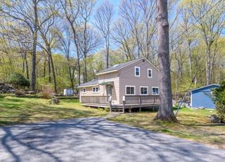 281 Richardson Road, Coventry, RI 02816