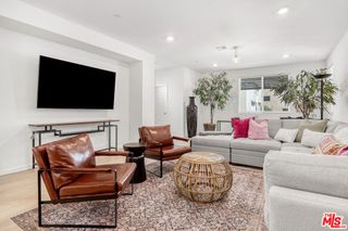 768 Daniel Freeman Circle, Inglewood, CA 90301