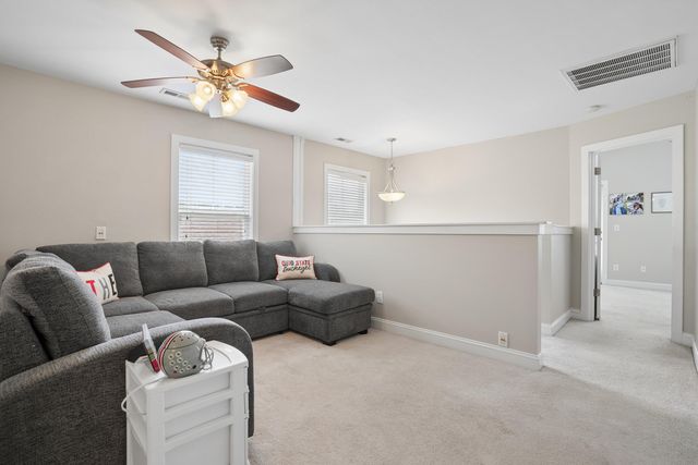7434 Northgate Drive, Hanahan, SC 29410