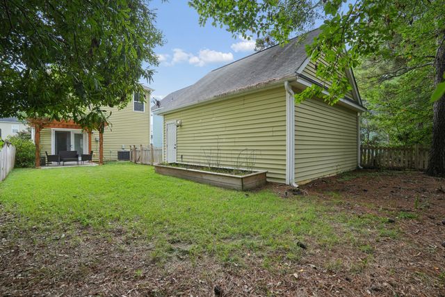 7434 Northgate Drive, Hanahan, SC 29410