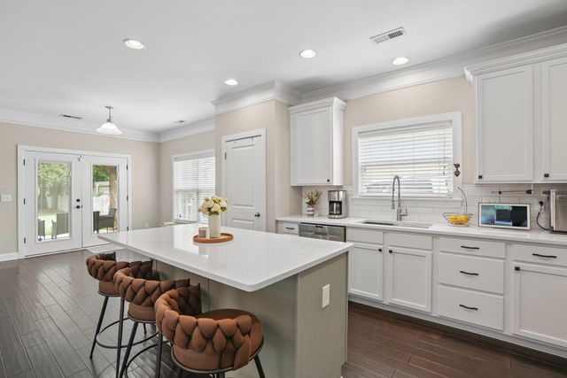7434 Northgate Drive, Hanahan, SC 29410