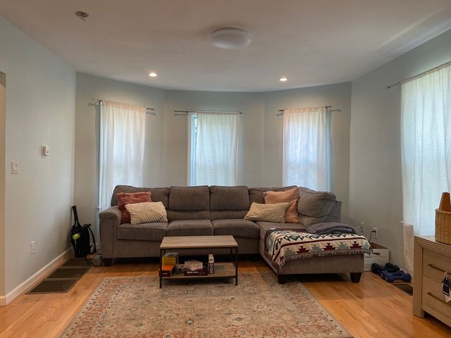 36 Creighton St 0, Cambridge, MA 02139