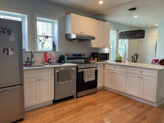 36 Creighton St 0, Cambridge, MA 02139