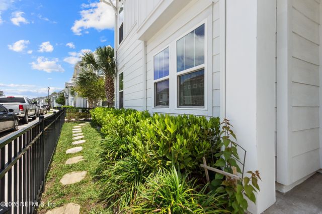 11491 FATHOM Court, Jacksonville, FL 32256
