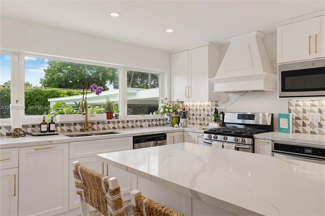 5785 SW 46th Terrace, Miami, FL 33155