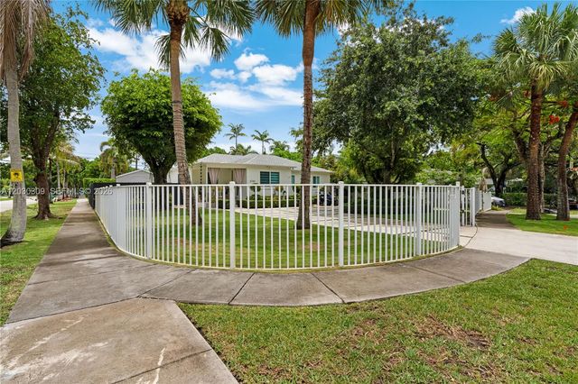 5785 SW 46th Terrace, Miami, FL 33155