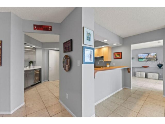 1111 N GULFSTREAM AVENUE 5B, Sarasota, FL 34236