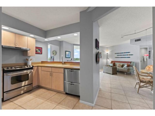 1111 N GULFSTREAM AVENUE 5B, Sarasota, FL 34236