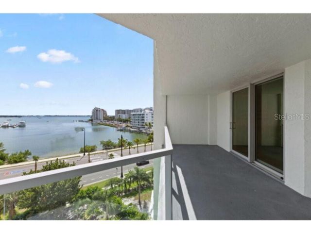 1111 N GULFSTREAM AVENUE 5B, Sarasota, FL 34236