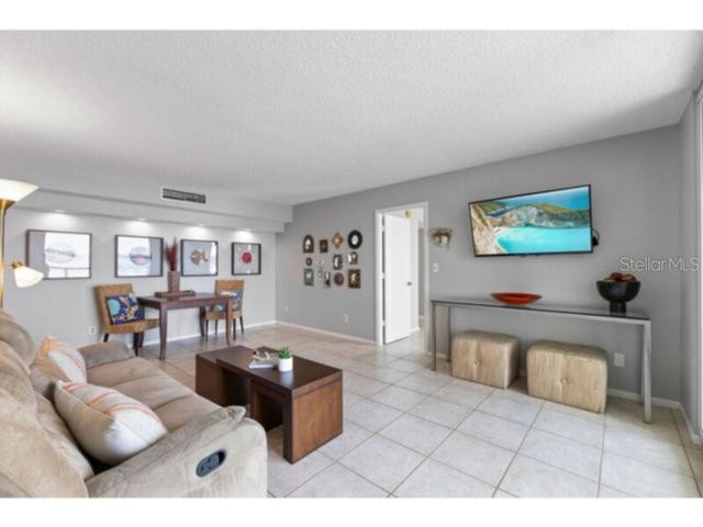 1111 N GULFSTREAM AVENUE 5B, Sarasota, FL 34236
