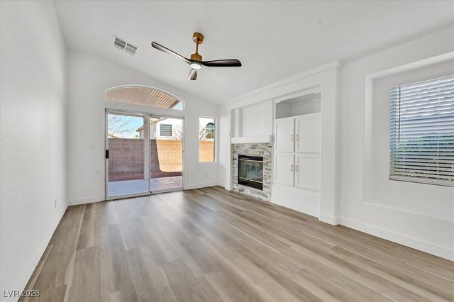 10532 White Heath Court, Las Vegas, NV 89144