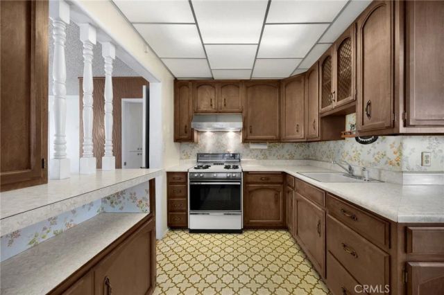 7446 Serapis, Pico Rivera, CA 90660