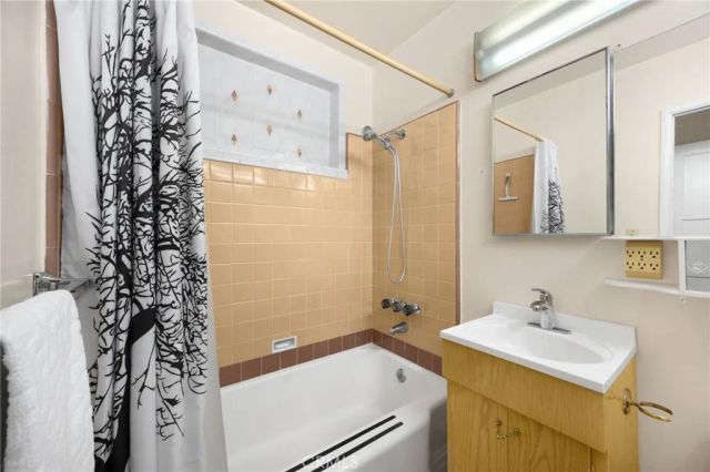 7446 Serapis, Pico Rivera, CA 90660