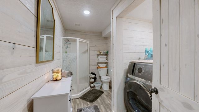 317 McDuff Ln, Camden, TN 38320