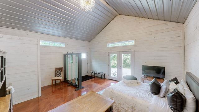 317 McDuff Ln, Camden, TN 38320