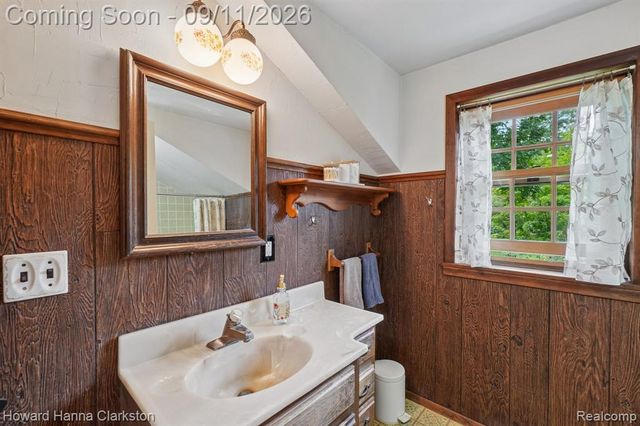 8301 Foster Road, Clarkston, MI 48346