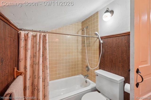 8301 Foster Road, Clarkston, MI 48346