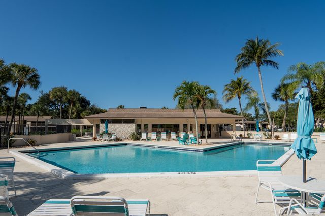 171 Deer Creek Boulevard 705, Deerfield Beach, FL 33442