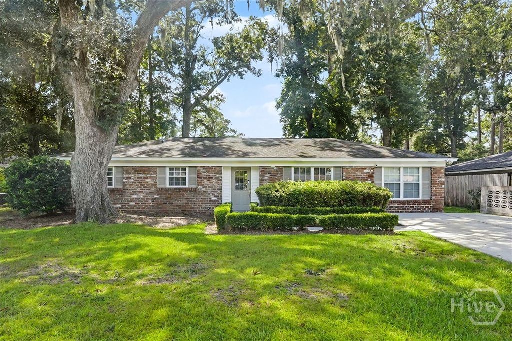 Image 1 of property listing at 9231 Garland Drive, Savannah, GA 31406