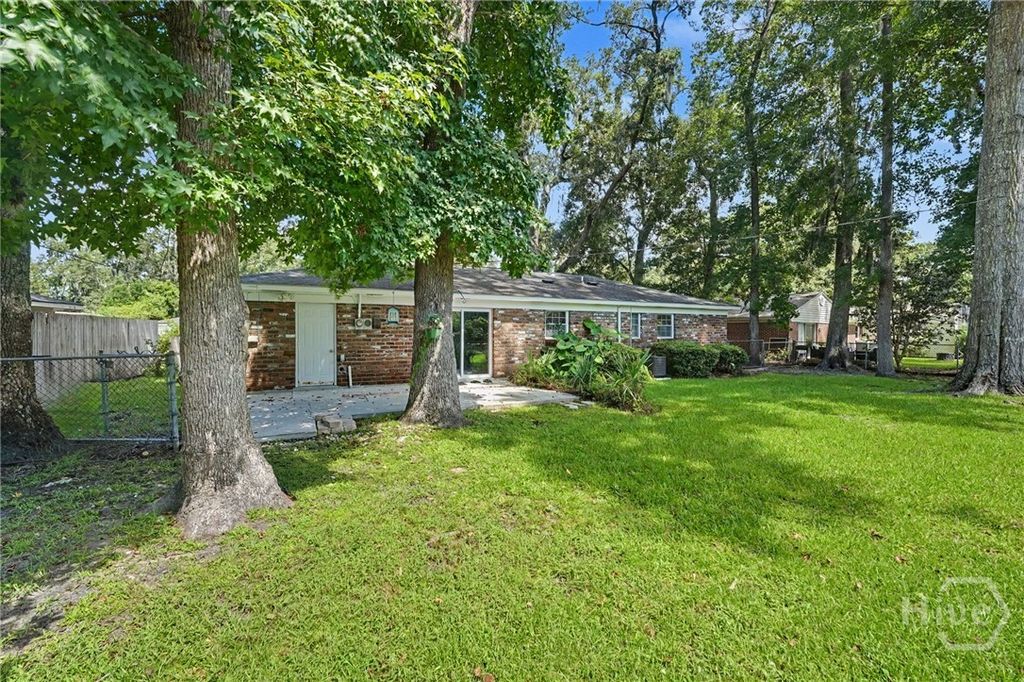 Image 28 of property listing at 9231 Garland Drive, Savannah, GA 31406
