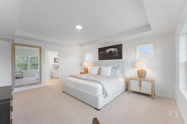 8887 Binder Way, Woodbury, MN 55129