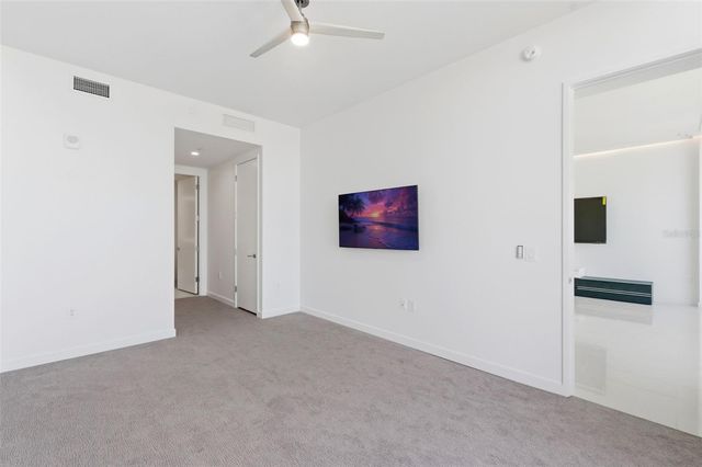 400 CENTRAL AVENUE 2903, St Petersburg, FL 33701