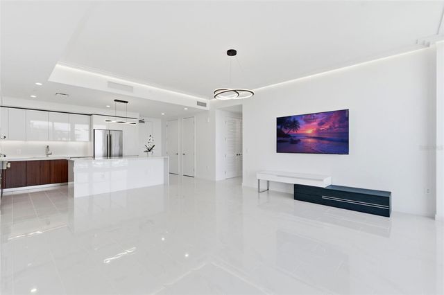 400 CENTRAL AVENUE 2903, St Petersburg, FL 33701