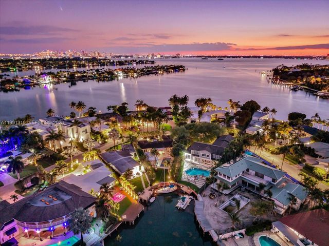 1277 Biscaya Dr, Surfside, FL 33154