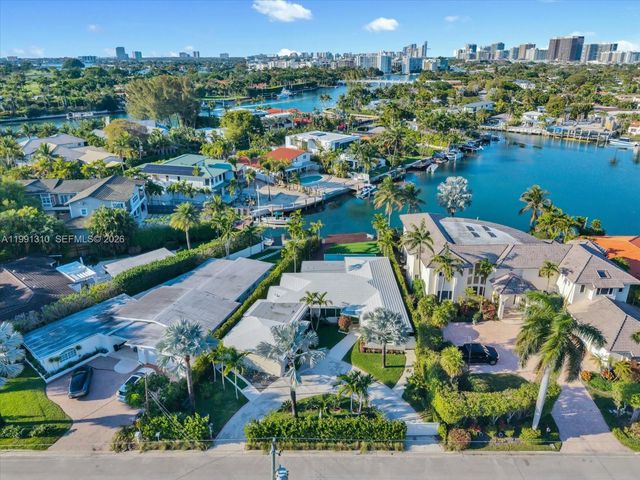 1277 Biscaya Dr, Surfside, FL 33154