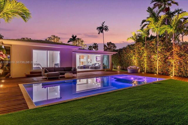 1277 Biscaya Dr, Surfside, FL 33154