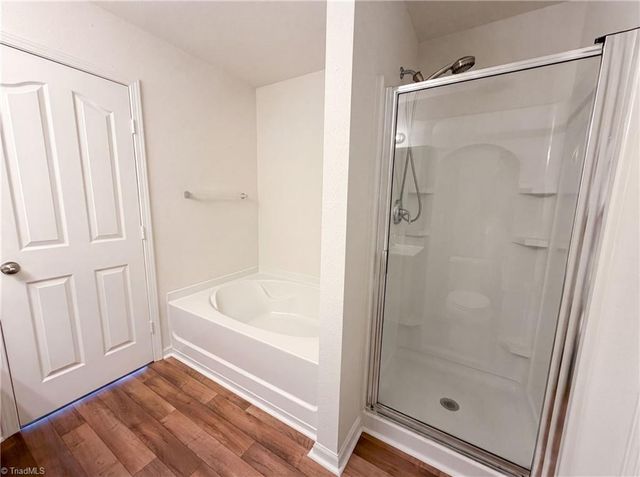 4 Bay Willows Court, Greensboro, NC 27406