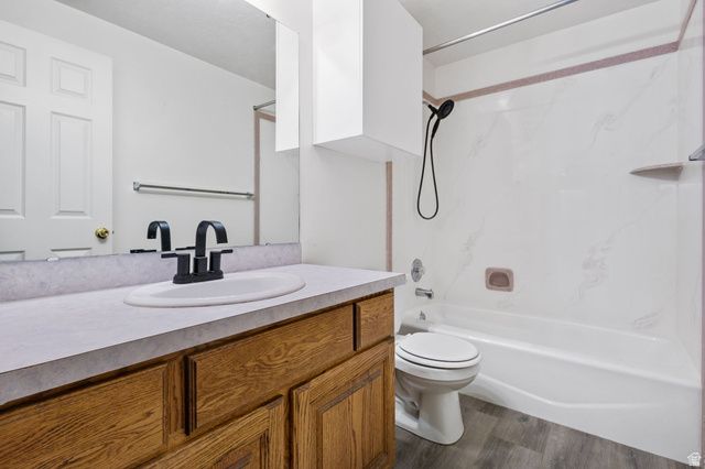 568 W 375 N, Clearfield, UT 84015