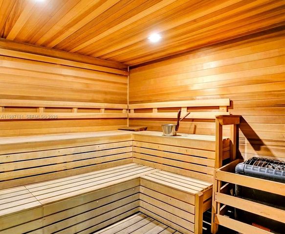 2401 S Ocean Dr 701, Hollywood, FL 33019