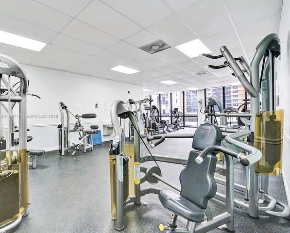 2401 S Ocean Dr 701, Hollywood, FL 33019