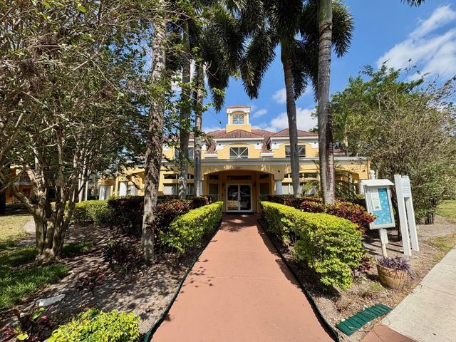 2371 NW 33rd Street 712, Oakland Park, FL 33309